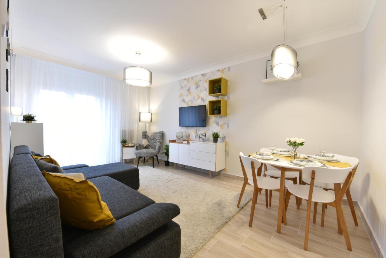 Kiralykut 2 Apartman - Ingyen Parkolas, Bicajok, Ac Szekesfehervar Exterior photo