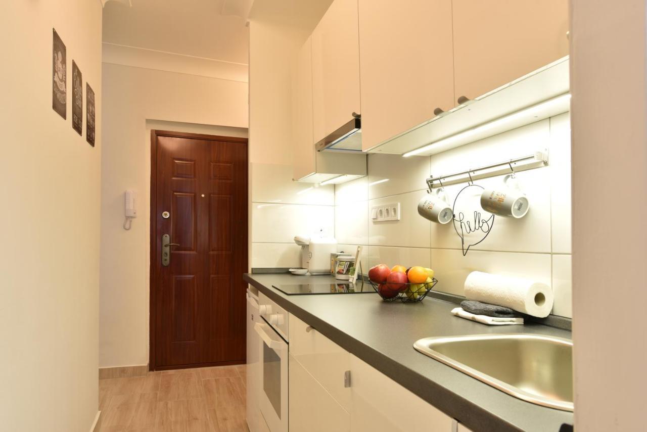 Kiralykut 2 Apartman - Ingyen Parkolas, Bicajok, Ac Szekesfehervar Exterior photo